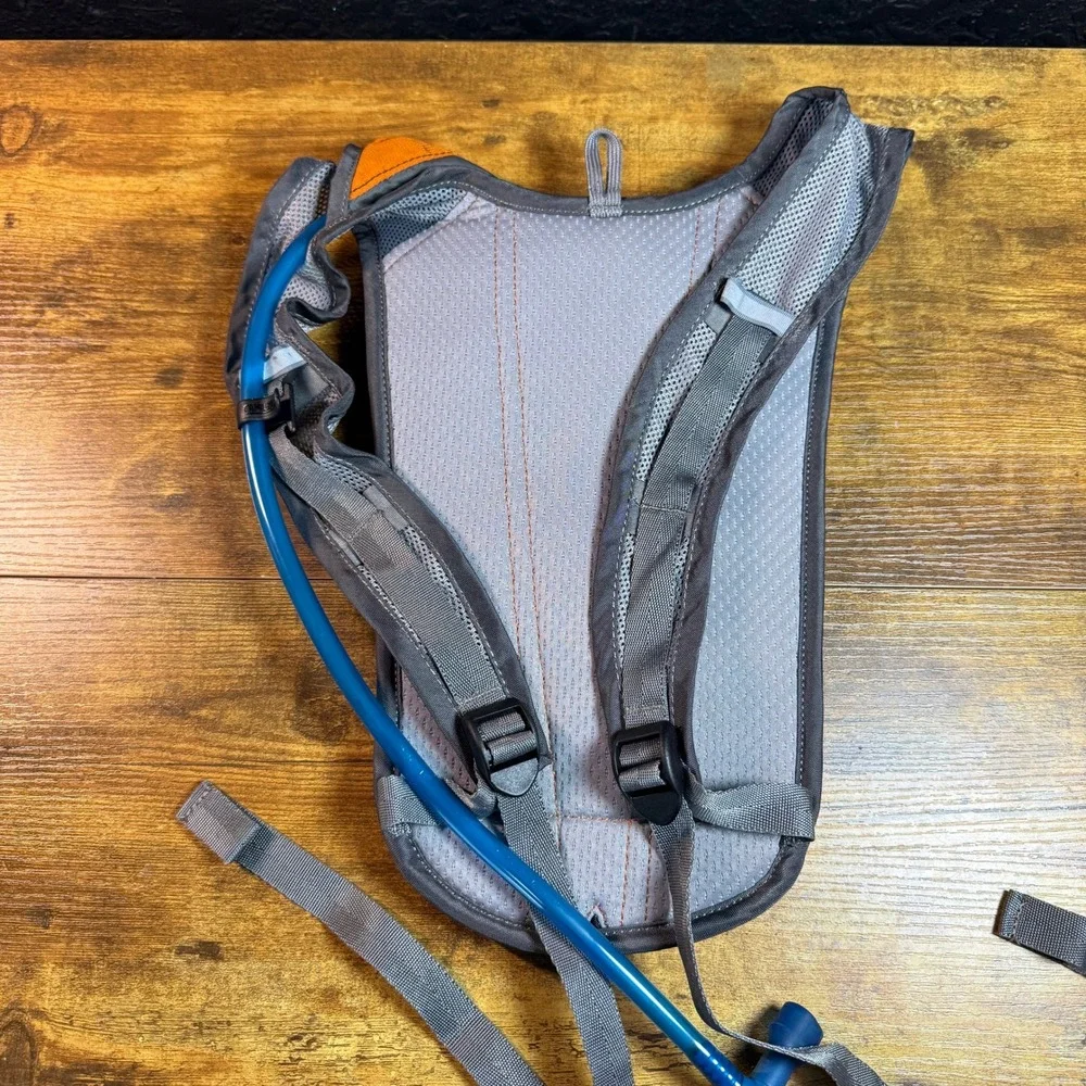 CamelBak HydroBak 1.5L Gray Orange Nylon Hydration Pack Backpack Unisex OS